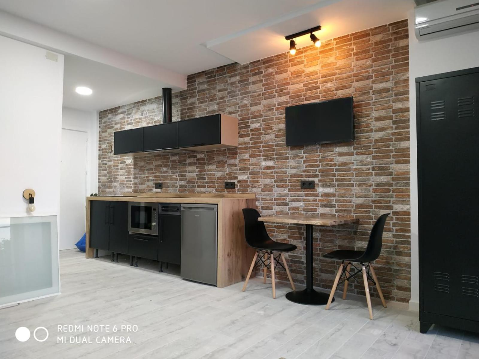 Estudiotel 95 Centro Alicante Exteriör bild