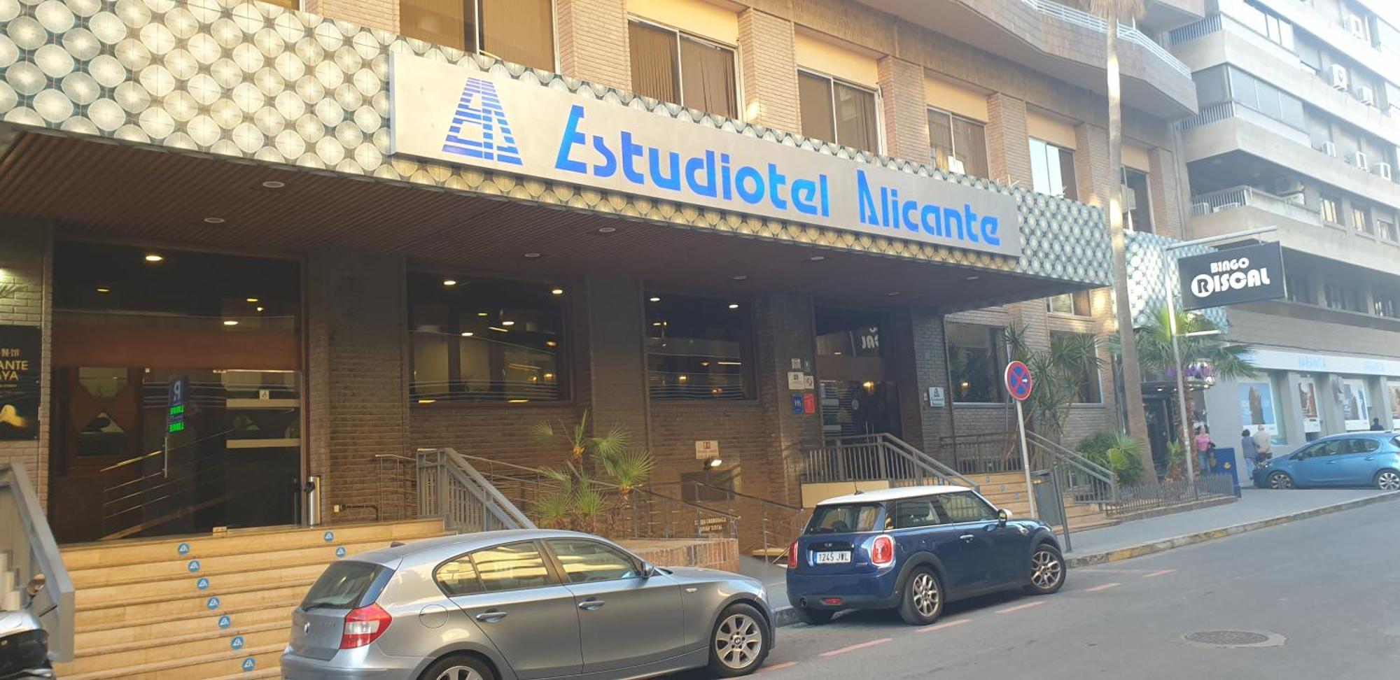 Estudiotel 95 Centro Alicante Exteriör bild