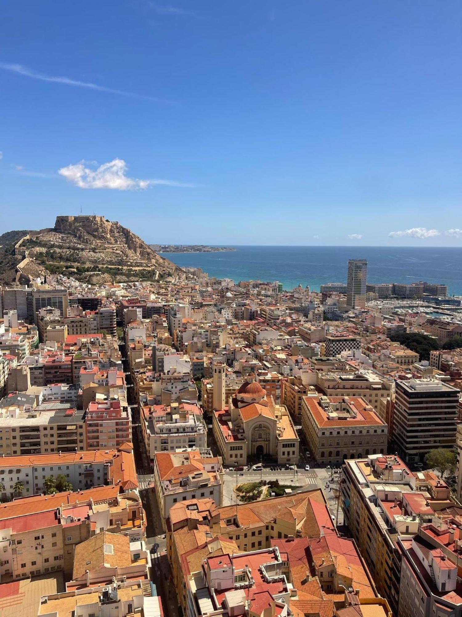 Estudiotel 95 Centro Alicante Exteriör bild